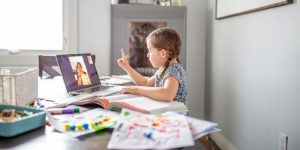 Egitim Kocu Ne Yapar